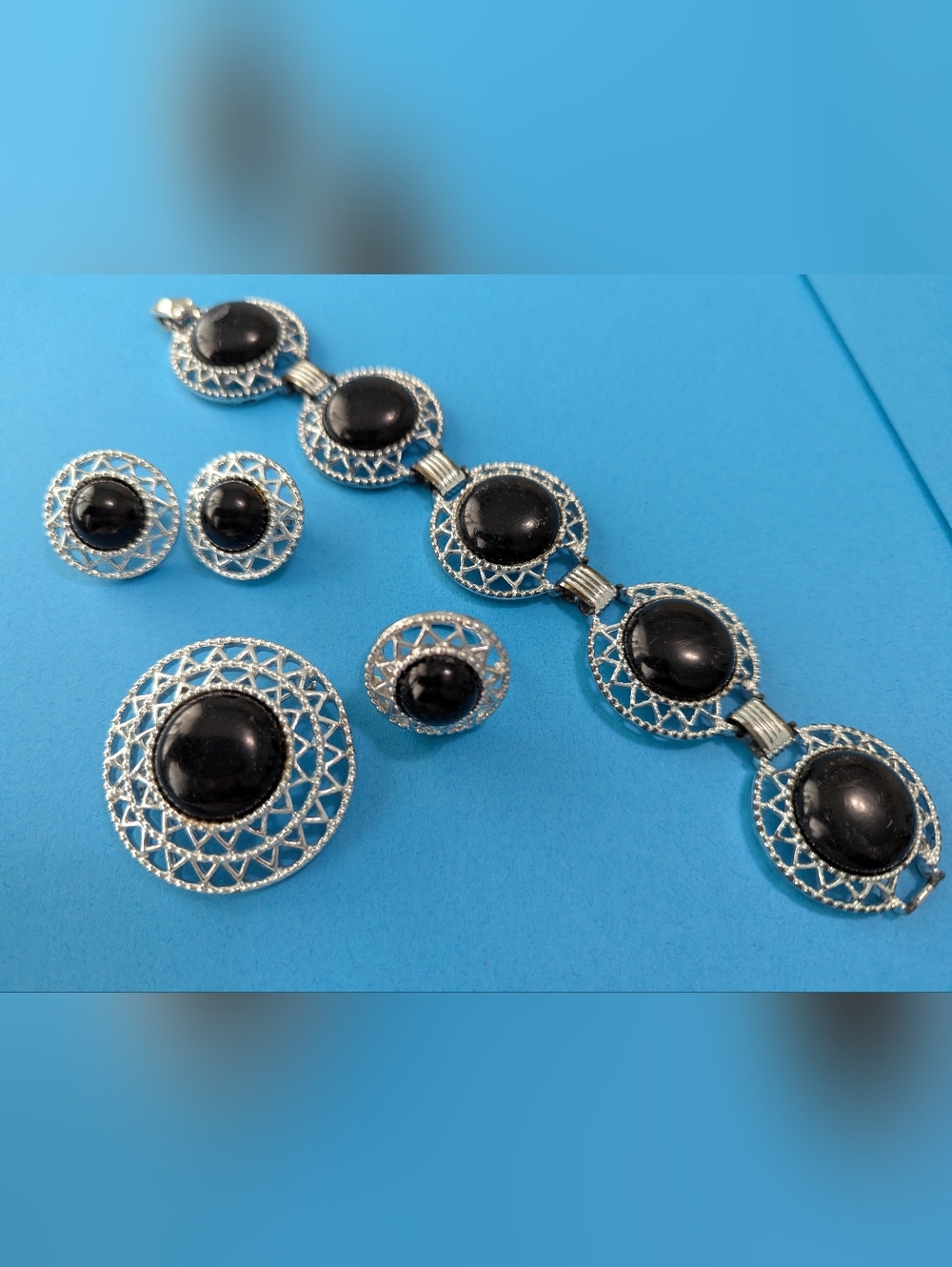 Vintage Sarah Coventry 70s "Jet Set" Bracelet, Brooch, Earrings & Ring!